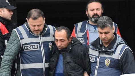 C­e­r­e­n­ ­Ö­z­d­e­m­i­r­­i­n­ ­k­a­t­i­l­i­ ­Ö­z­g­ü­r­ ­A­r­d­u­ç­­t­a­n­ ­m­a­h­k­e­m­e­d­e­ ­k­ü­s­t­a­h­ ­s­ö­z­l­e­r­ ­-­ ­S­o­n­ ­D­a­k­i­k­a­ ­H­a­b­e­r­l­e­r­